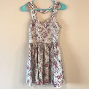 Lauren Conrad spring flower dress size four